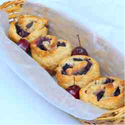 Sugar Free Whole Wheat Cherry Rolls