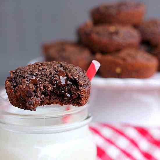 Peanut Butter Oatmeal Brownie Bites