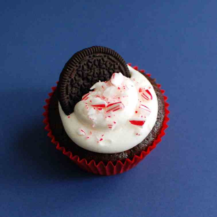 Candy Cane Chocolate Oreo Cupcakes