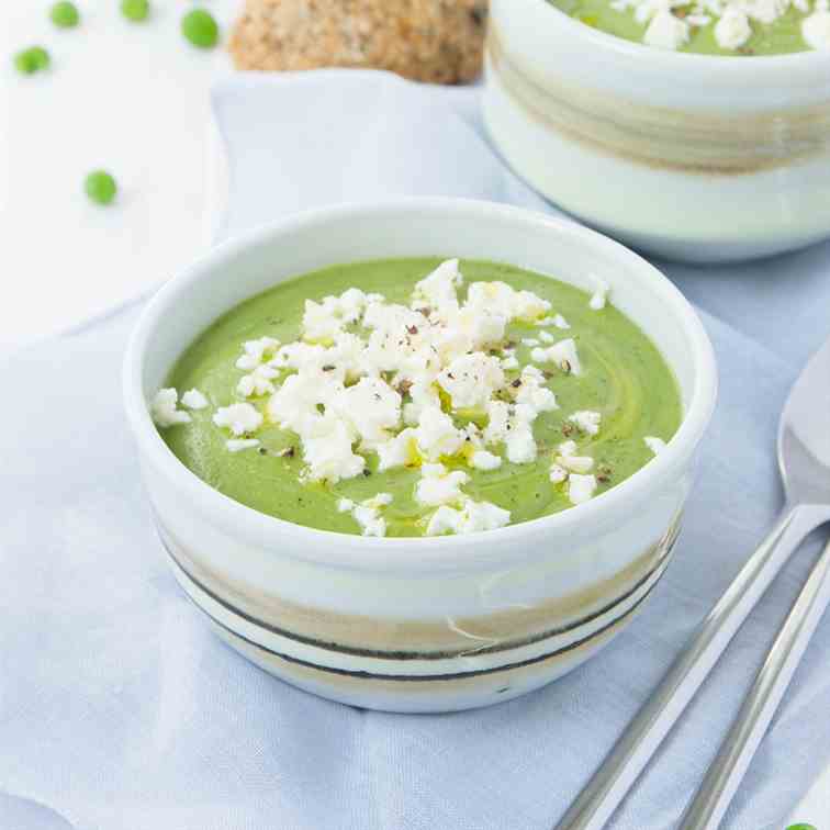 Easy pea and mint soup