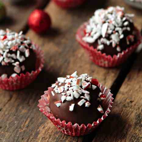 Peppermint Kahlua Oreo Cookie Balls