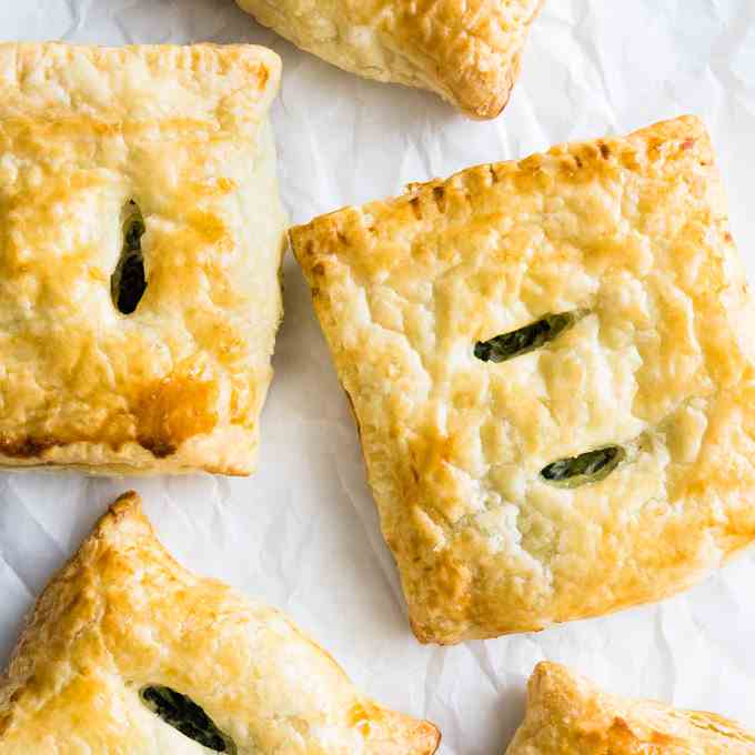 Spinach Ricotta Puff Pastry Parcels