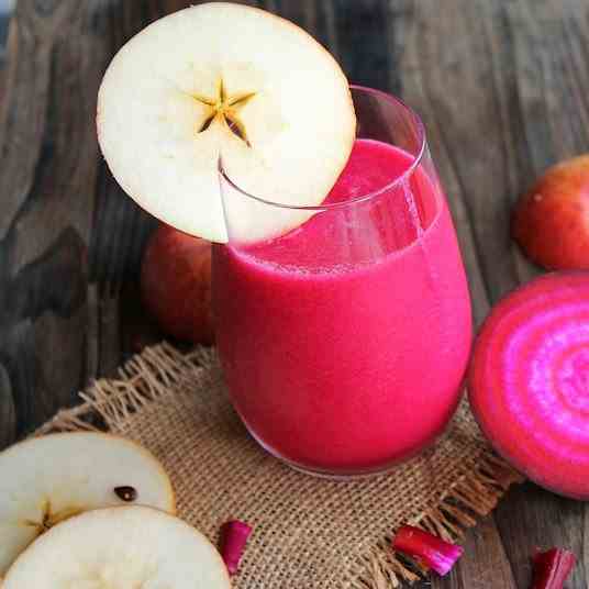 Apple and beets Smoothie