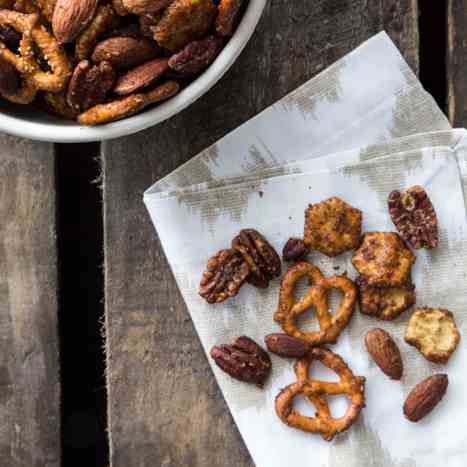 Sweet & Spicy Snack Mix