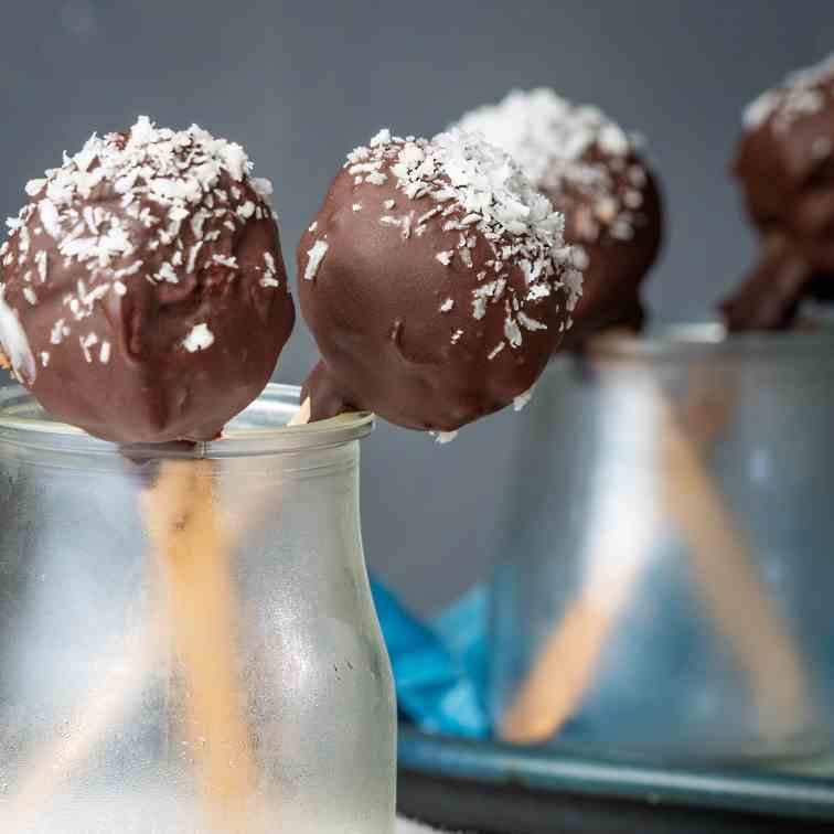 Cheesecake Cake Pops