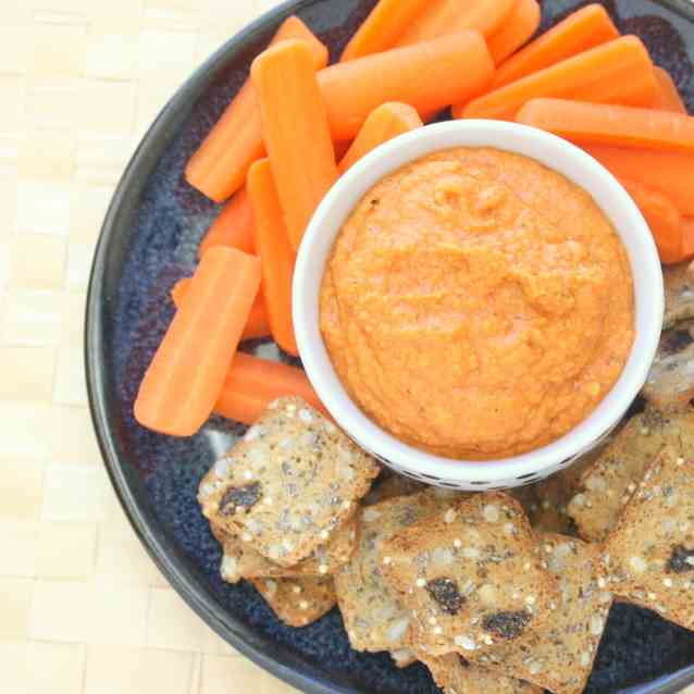 Roasted Red Pepper Hummus