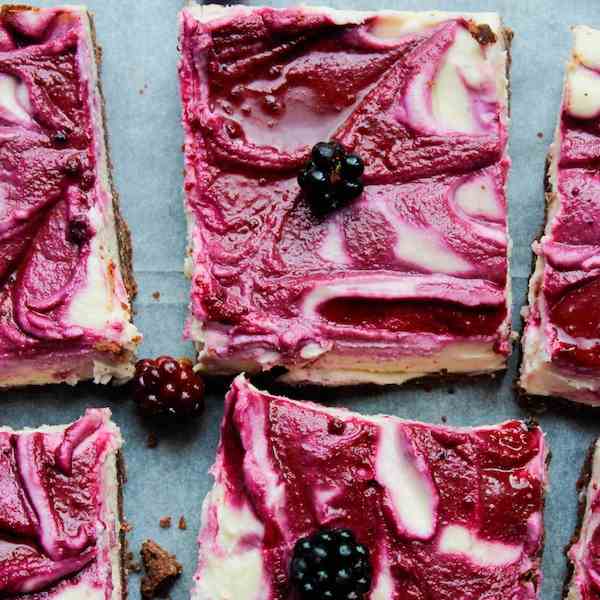 Raw Blackberry Cheesecake 