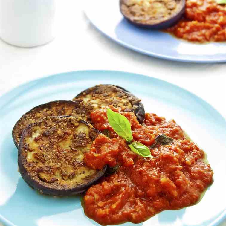 Crispy baked Eggplants with Tomato sauce