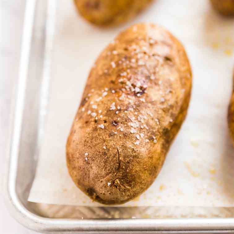 How to cook a baked potato perfectly