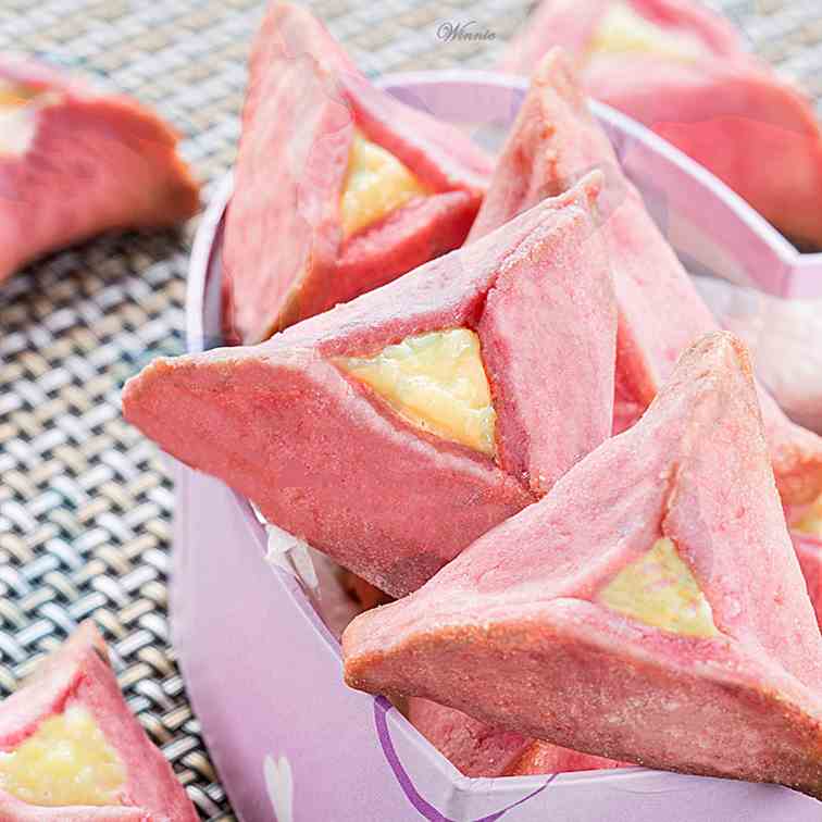 Strawberry Shortbread Hamentashen