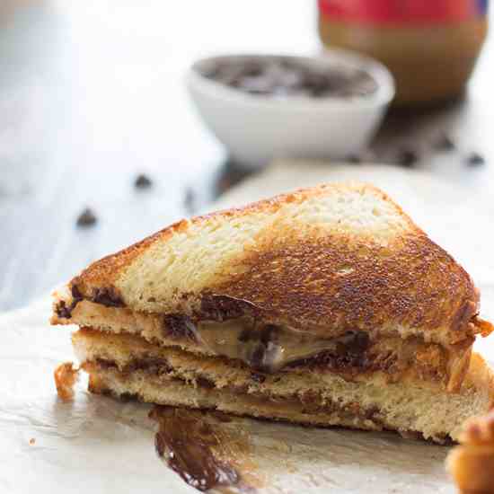 Grilled Buckeye Sandwich