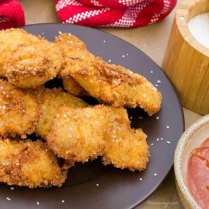 Crunchy Deep Fried Oysters with Sauce