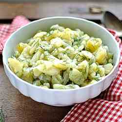 Tyrolean potato-fennel salad