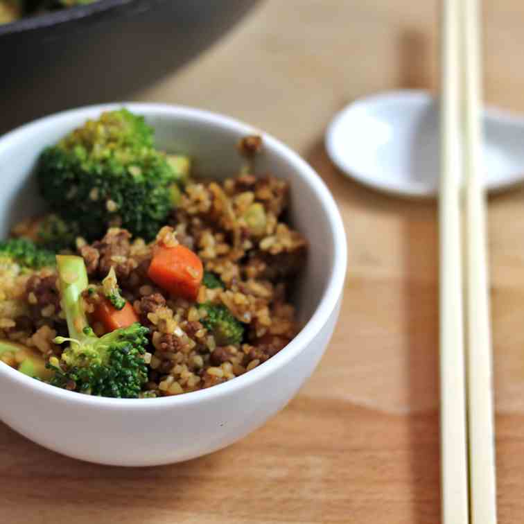 Bulgur with Broccoli and Minced Meat