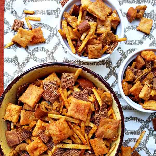 Cheez-it party mix