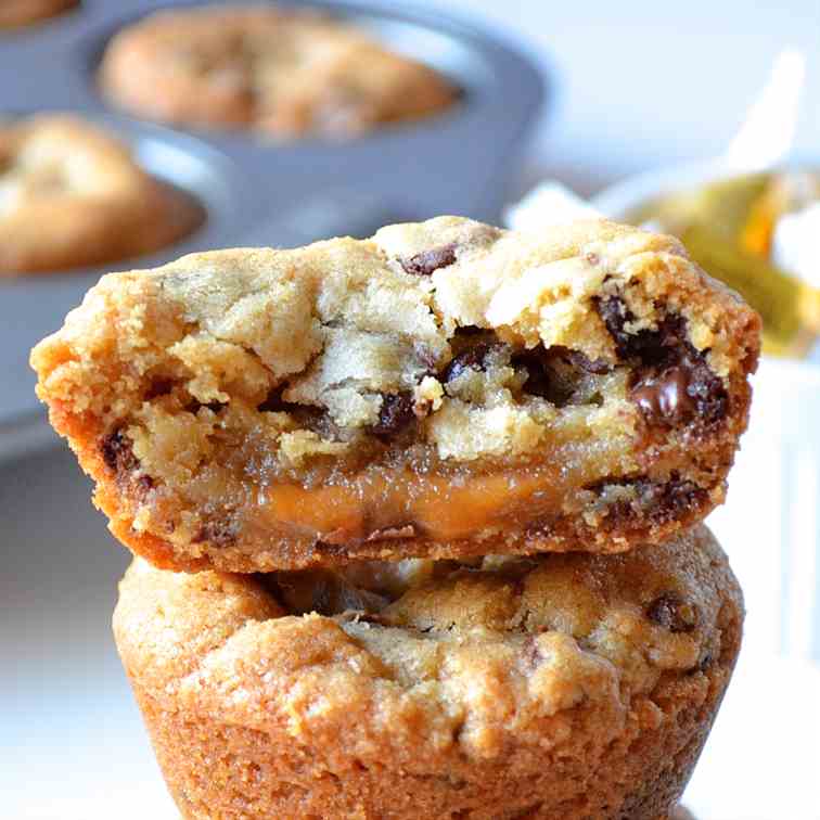 Deep Dish Caramel Stuffed Cookies