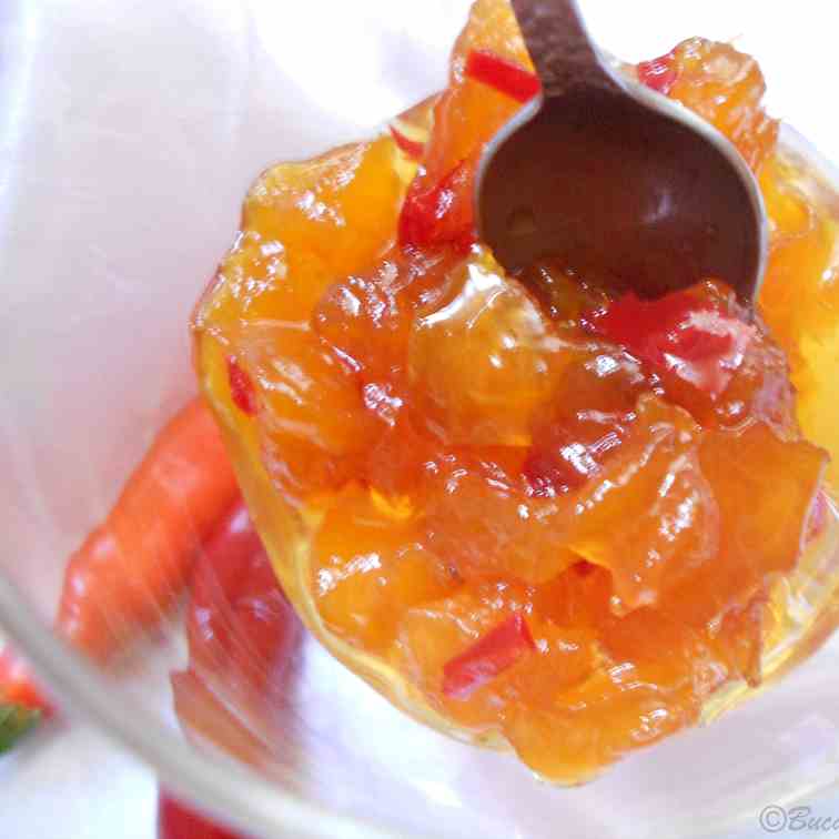 Hot chilli peach jam