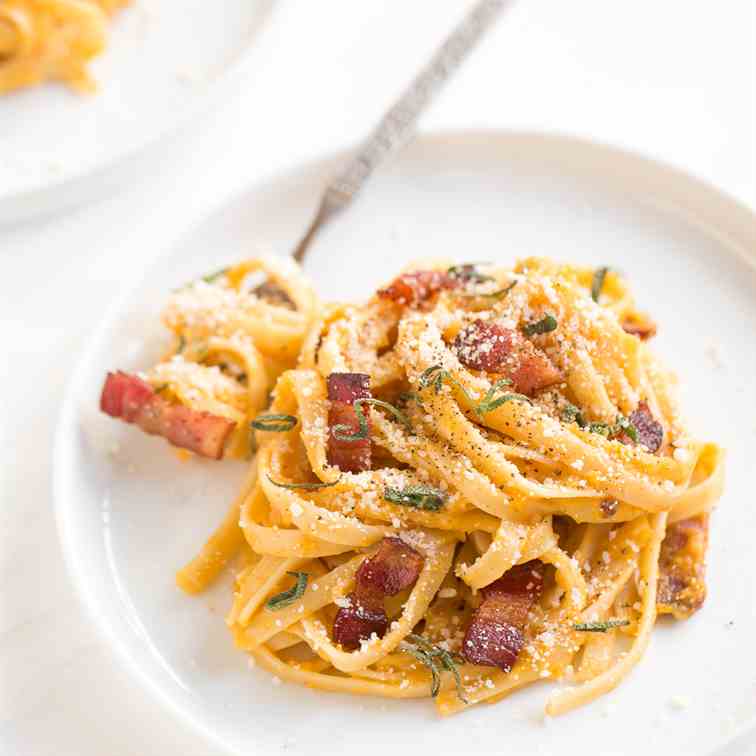 Winter Squash Carbonara Pasta 