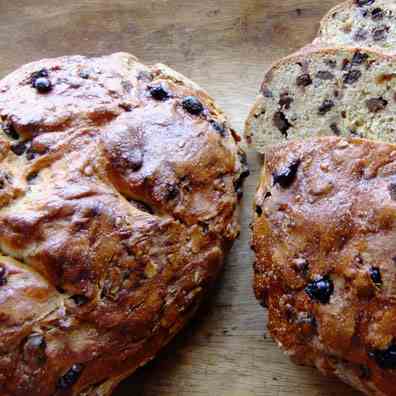 Chocolate Fruit Bread