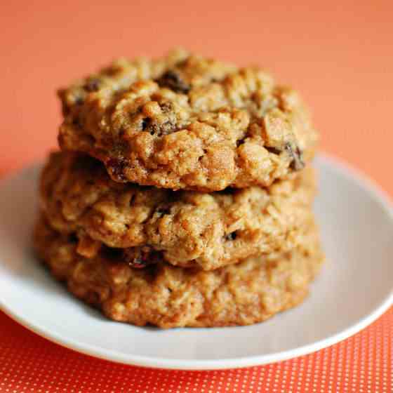 Thick and Chewy Oatmeal Raisin Cookies