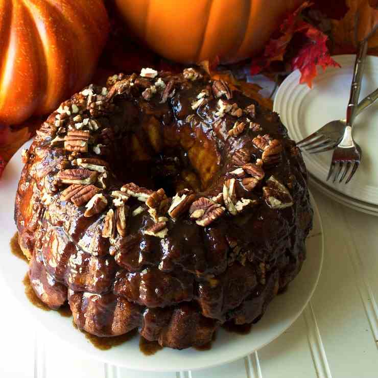Pumpkin Spice Monkey Bread with Salted Car