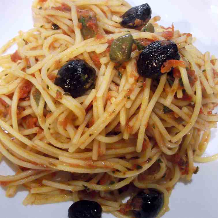 Spaghetti alla Puttanesca