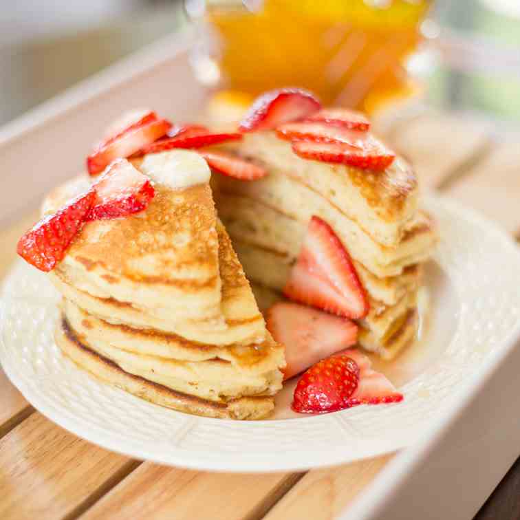 Sunday's Best Buttermilk Pancakes