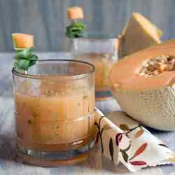 Cantaloupe Mint Juice, a Perfect Summer Dr