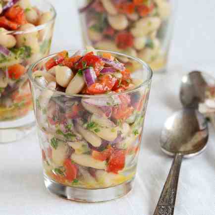 White Bean-Roasted Red Pepper Salad