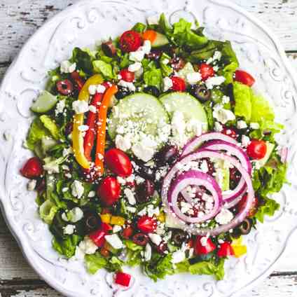 The BEST Greek Salad - Dressing
