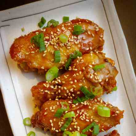 Sweet and Spicy Korean Style Chicken Wings
