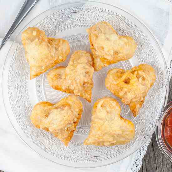 Heart-shaped puff pastry packages