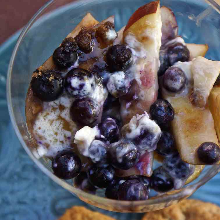 Gratin of Pears, Blueberries - Mascarpone