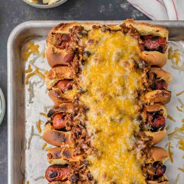 Best Ever Chili Dogs