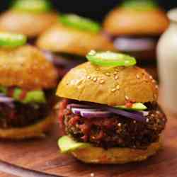 Black Bean Quinoa Sliders