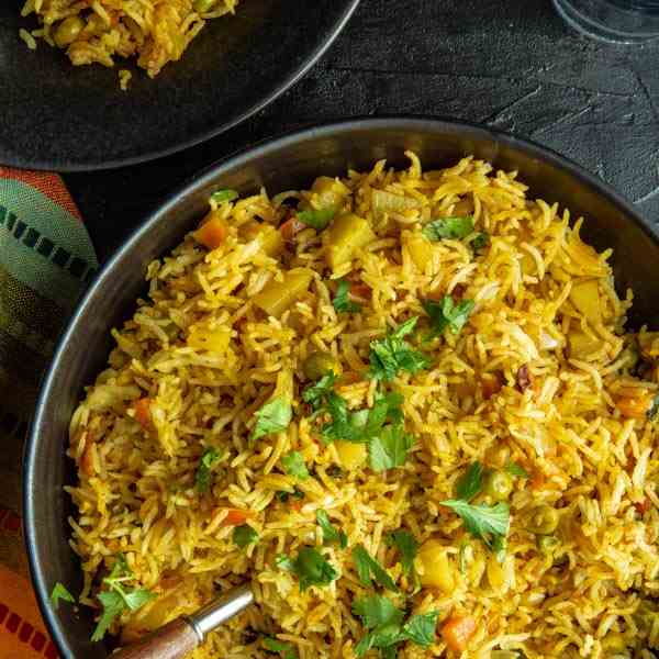 Instant Pot vegetable biryani 