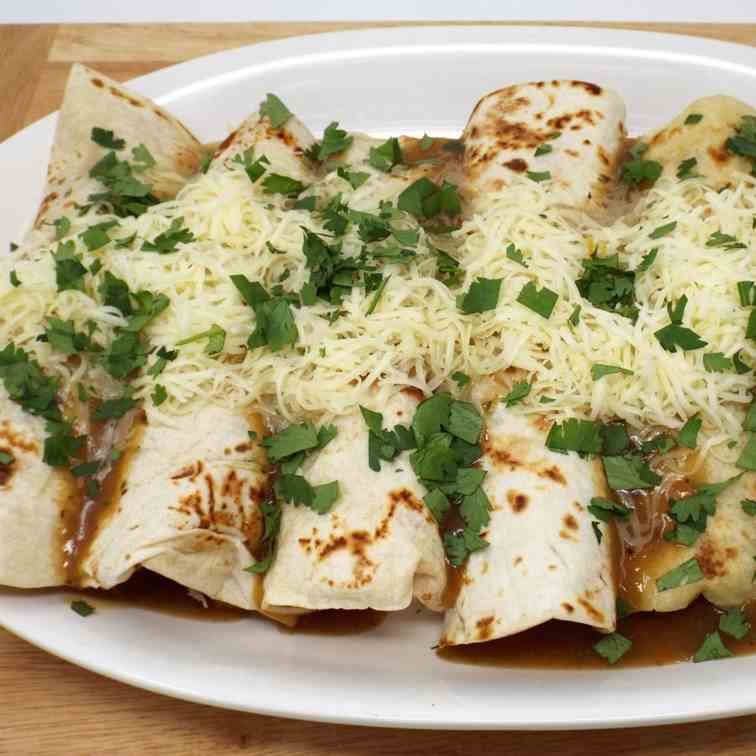 Slow Cooker Cuban Mojo Pork Enchiladas