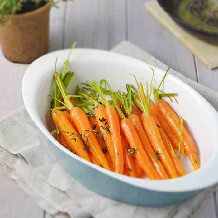 Orange Thyme Glazed Carrots