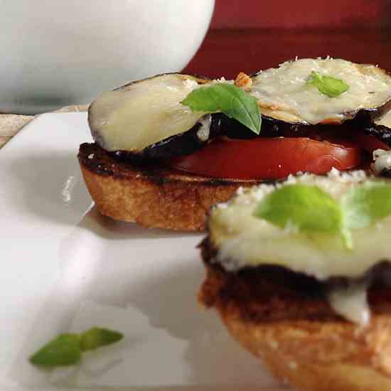 Tomato-Eggplant Tartines 