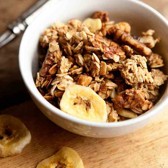 Banana Bread Granola