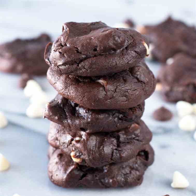 Triple Chocolate Avocado Cookies