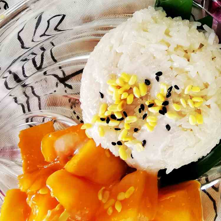 Mango sticky rice