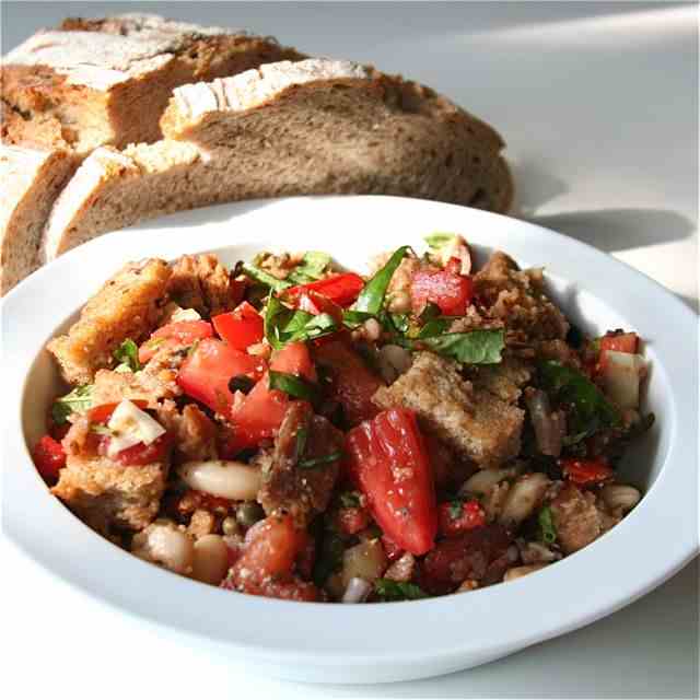 Panzanella (Italian Bread Salad)