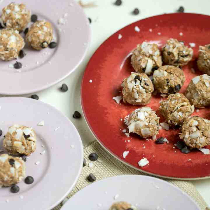 Almond Butter Protein Balls