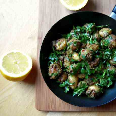 Spicy Potatoes- Aloo Patakha