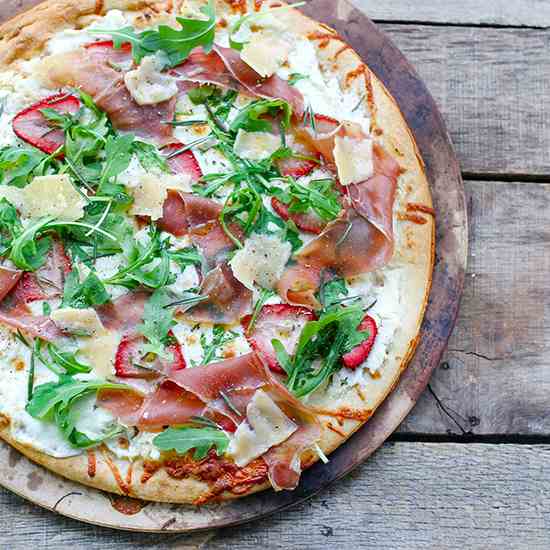 Prosciutto Pizza with Strawberries