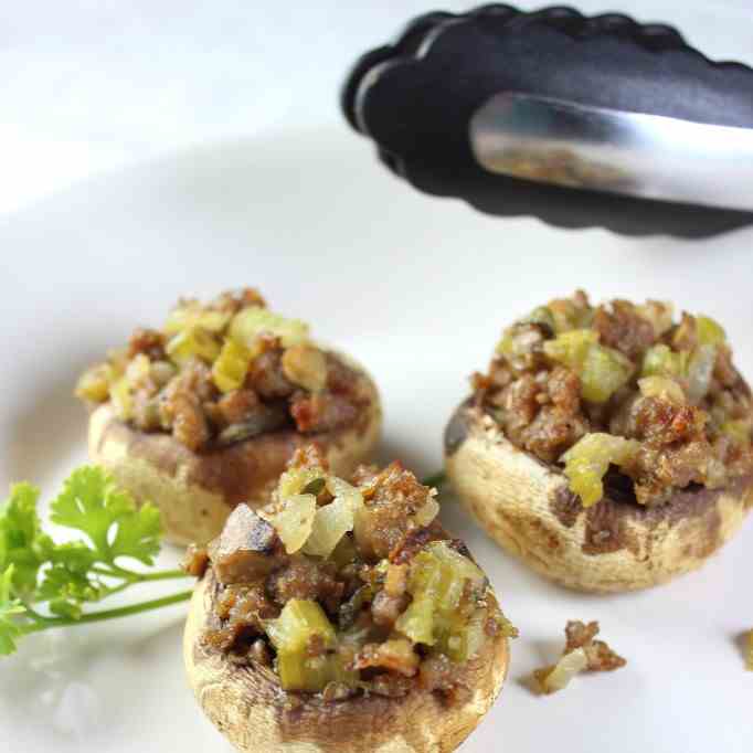 Thanksgiving Stuffed Mushrooms