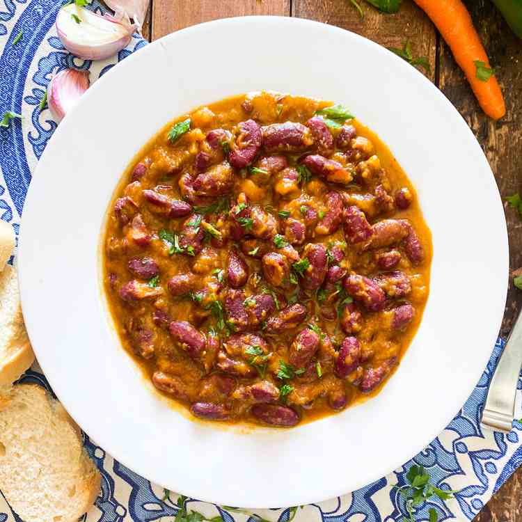 Delicious Bean Stew from Northern Spain