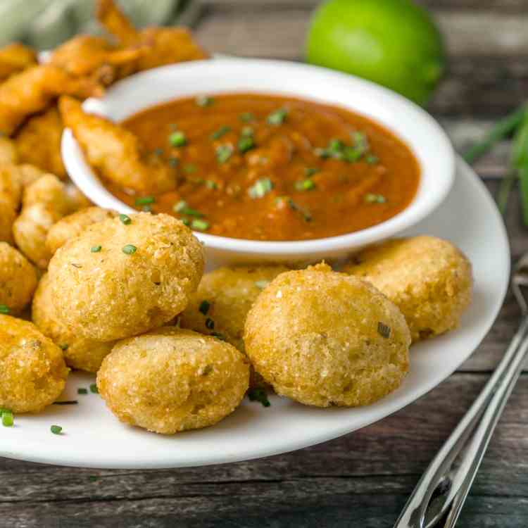 Cheesy Grits Fritters