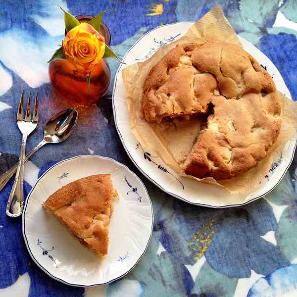 Grandma's Apple Cake